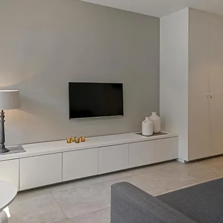 Διαμέρισμα New Studio Close To Station, Shops, Beach, City *